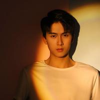 奉宣演员头像