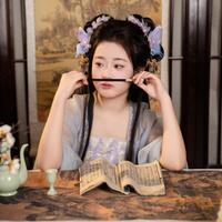 侯婧演员头像