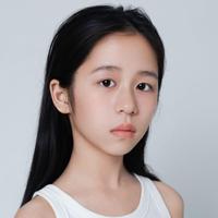 闻心语演员头像