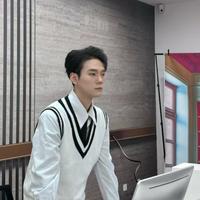 樊兆兆演员头像