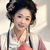 邵宇萱演员头像