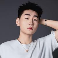 小泉演员头像