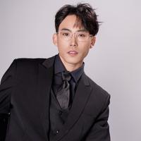李成信演员头像