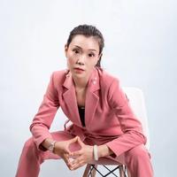 胡毅娟演员头像