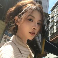 馨  余演员头像