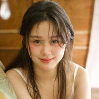 蓁蓁演员头像