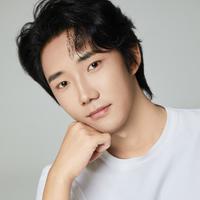 巩亚鑫演员头像