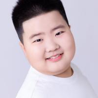梁皮演员头像