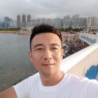 靳天举演员头像