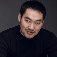 向渤演员头像