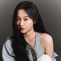 娄馨月演员头像