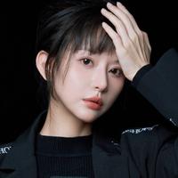 刘怡彩演员头像