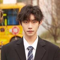 梅谨译演员头像