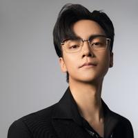 鄢中山演员头像